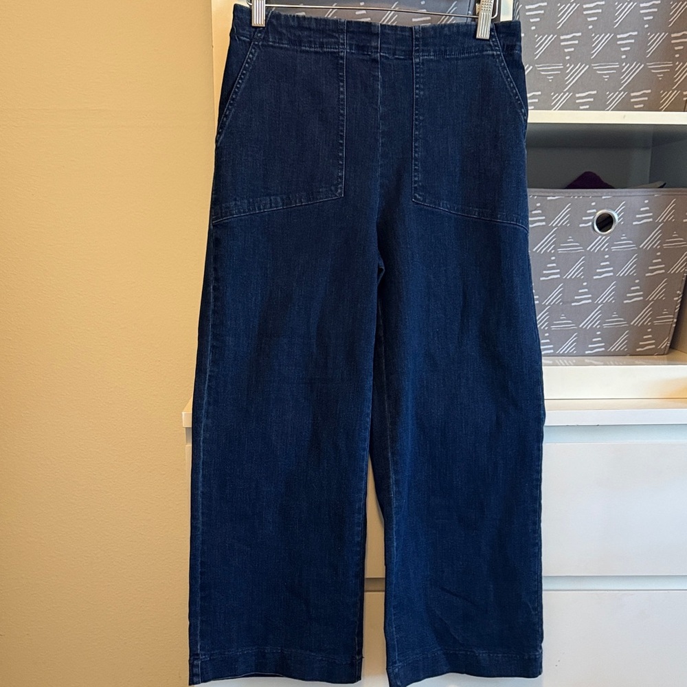 Women’s Wide Leg Jeans